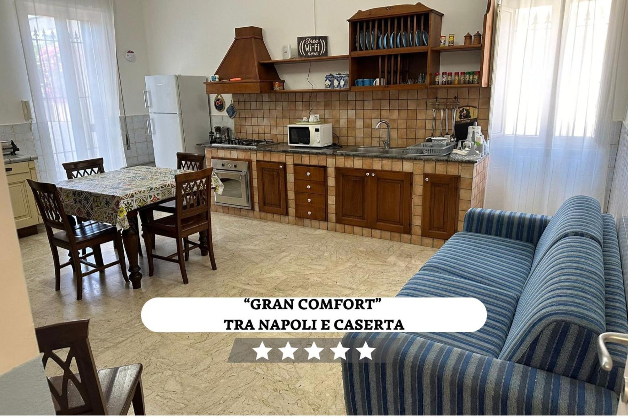 Grancomfort Tra Napoli E Caserta Castel Volturno Buitenkant foto